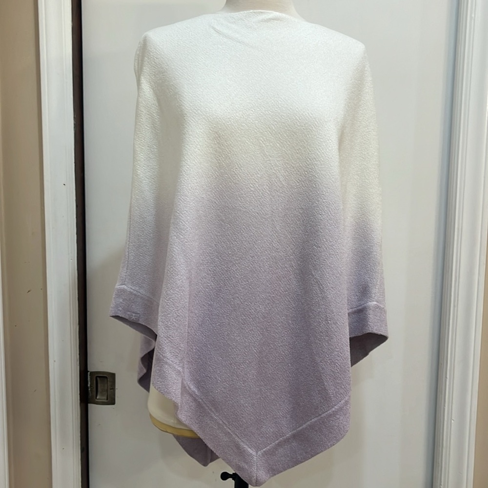 Barefoot Dreams Cream and Gray Ombre Poncho - Picture 4 of 13